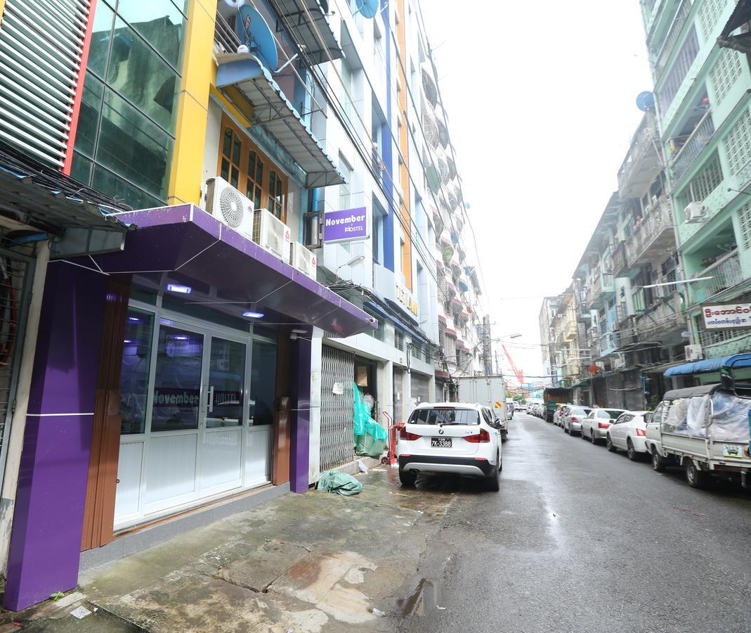 November Hostel Rangoon Eksteriør billede